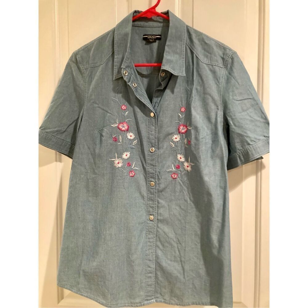 Escada Sport Women’s Floral Embroidered Button Down Shirt Blouse EU 36 Size S/M